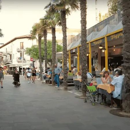 Charming Near The - Beahost Lignano Sabbiadoro
